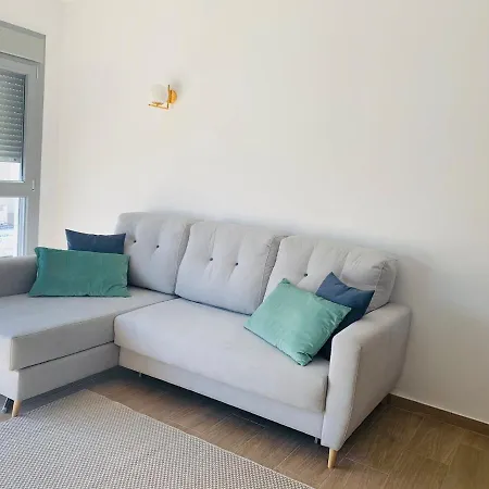 Con Solarium Amalia Torrevieja