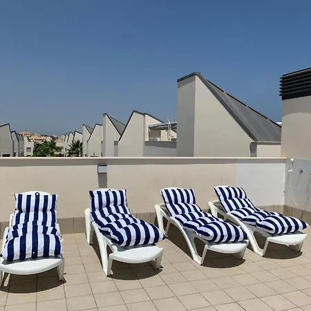 Con Solarium Amalia Casa de Férias Torrevieja