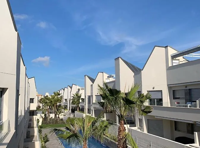 Con Solarium Amalia Holiday home *